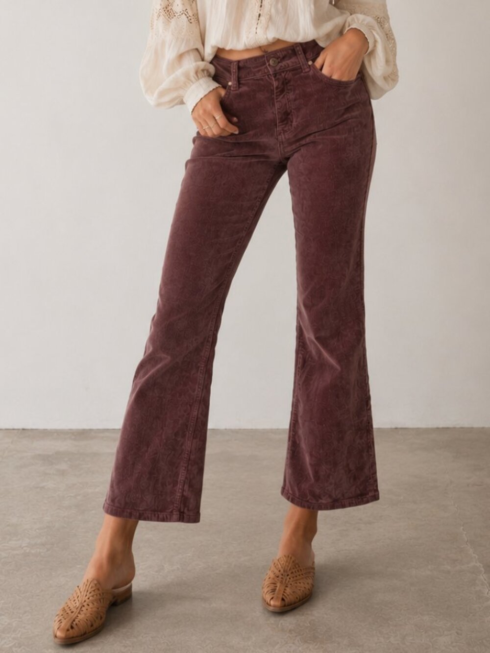ANTHROPOLOGIE Pilcro The Yaya Stretch Corduroy Crop Flare Pants Brown Purple 24